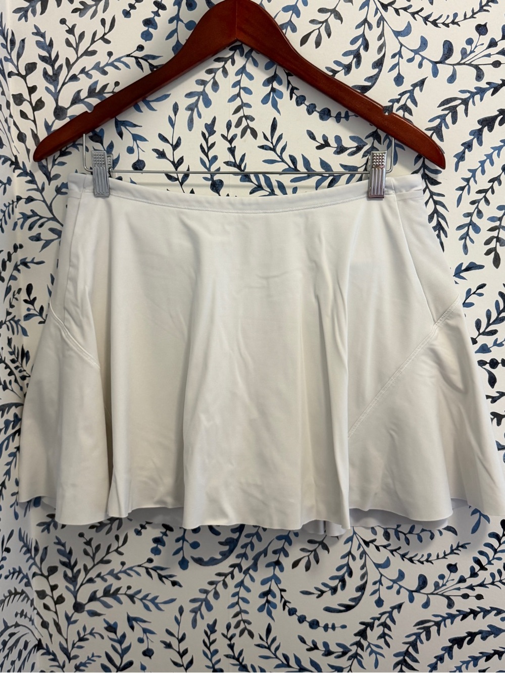 Athleta match point skort 15.5” - white